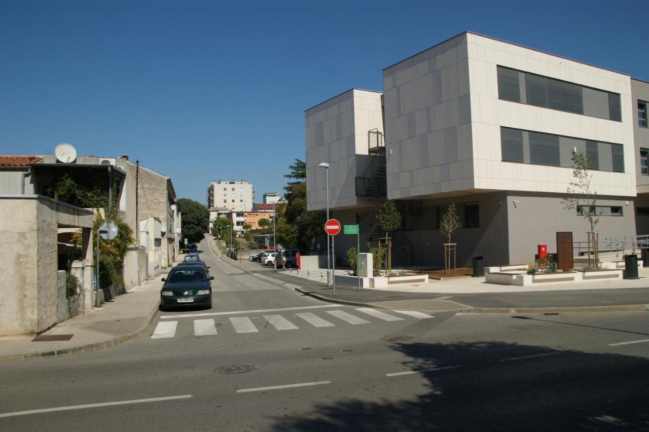 Apartman Ivana Pula Exterior photo
