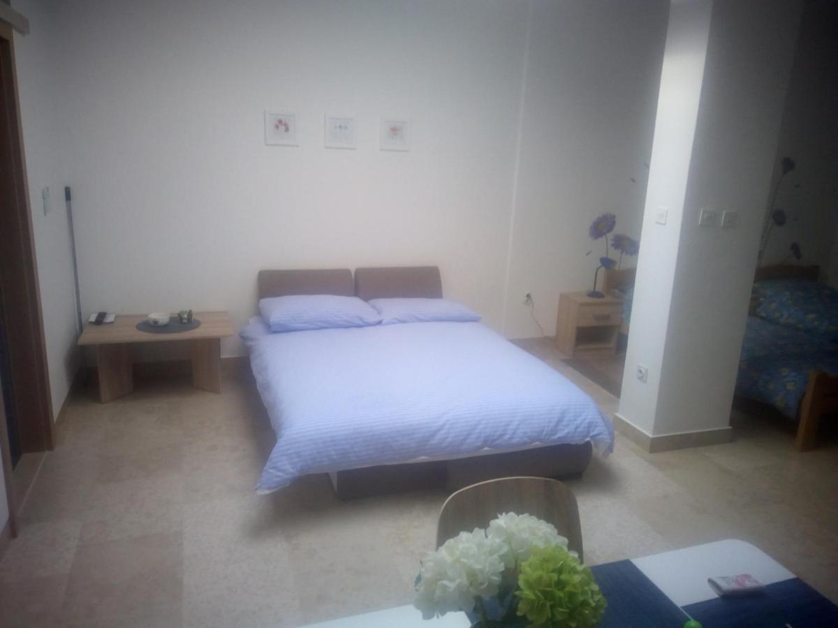 Apartman Ivana Pula Exterior photo